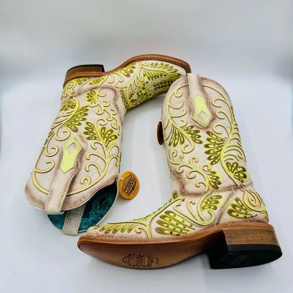 Corral Studded Boots Women's Size 6 M White Floral Green Leather Square Toe‎